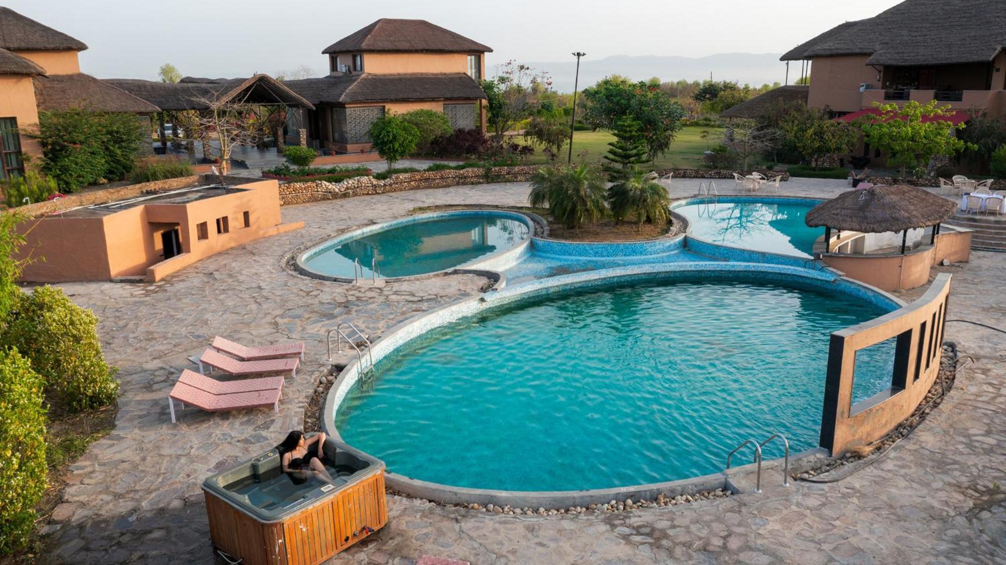 Gaj Resort, A Member Of Radisson Individuals Retreats Binewāl Extérieur photo